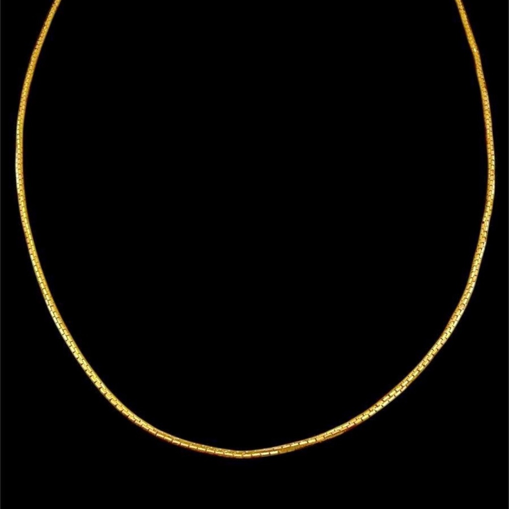 Sleek 22k solid Gold Chain Necklace
